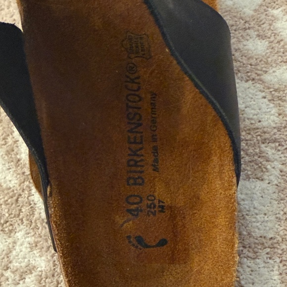 Birkenstock Sandals Size 40 - Picture 7 of 7